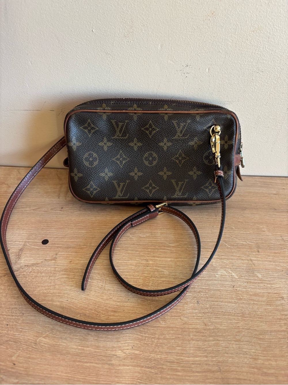 Authentic Louis Vuitton monogram Marley crossbody bag
